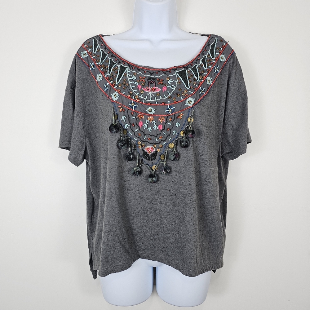 UO Ecote Grey Oversize Embroidered / Beaded Puff Ball Top Medium